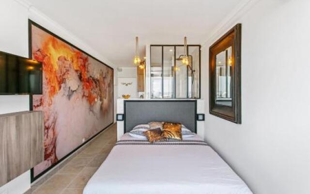 Studio Naturist Village