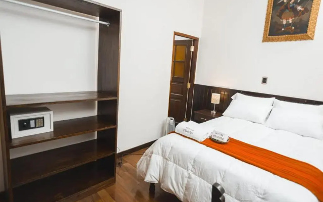 Emilia Hotel
