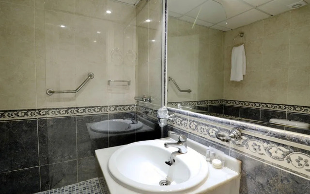 Club Jardines del Puerto