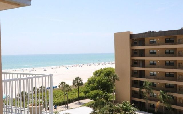 Jamaica Royale T64 - 2 Br Condo