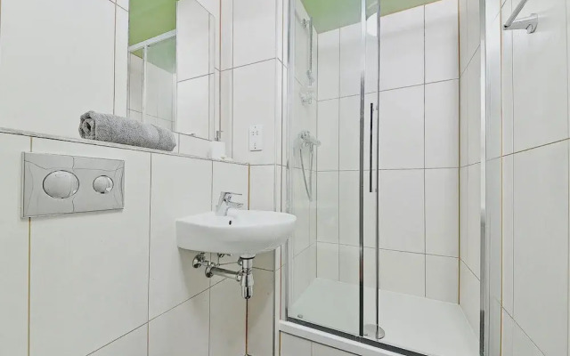 Lovely Studios STUDENTS Only LIVERPOOL