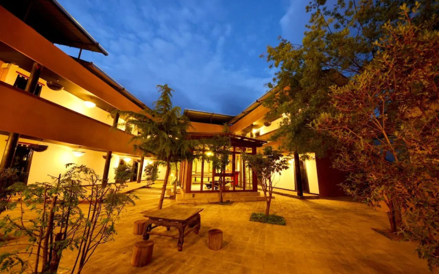 Gorgeous Newly Renovated Flat Near Colosseum!