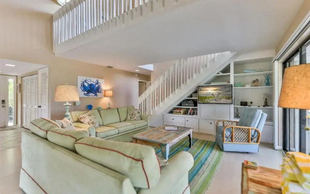 South Seas Beach Home 6