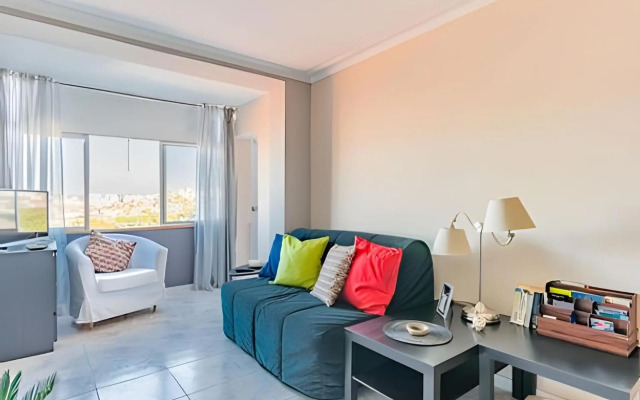 Stunning View Apartament by BnbHost