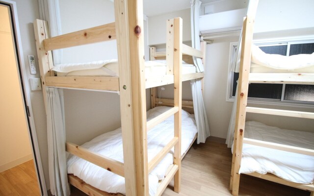 Glocal Nagoya Backpackers Hostel