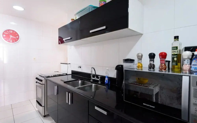 Omar do Rio - Apartamento BC33