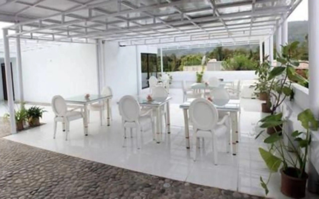Serai Boutique Hotel