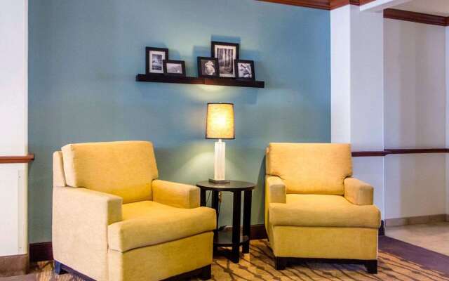 Sleep Inn & Suites Evansville - Casper