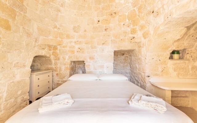 3632 Trullo Alcova del Dodo by Perle di Puglia