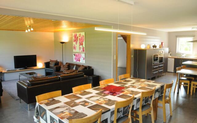 Durbuy, close to this holiday home in Enneille