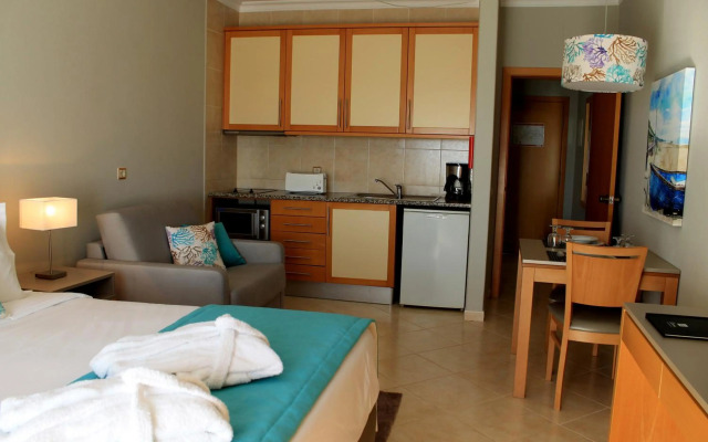 The Navigator - Solaqua