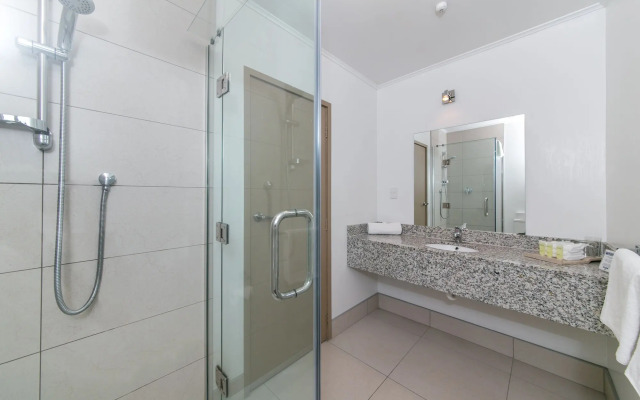 Airport Gateway Hotel