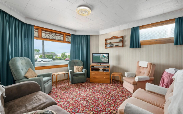 Leica Stay and Walnut Flat - Napier Holiday Home