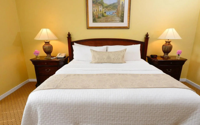 Nassau Inn