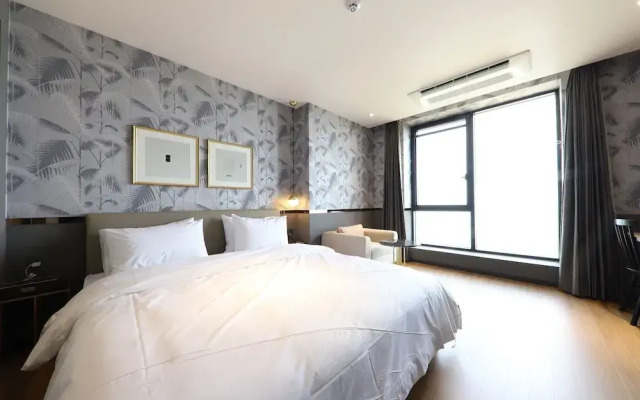 Hotel Brown Dot Ulsan Jeongja