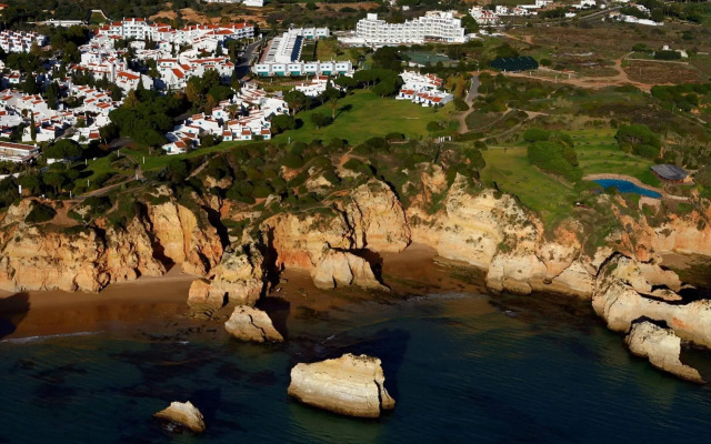 Aldeamento Turístico da Prainha