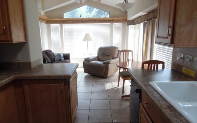 Sun Outdoors Lake Travis