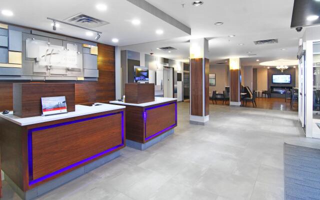 Holiday Inn Express Hotel & Suites Calgary, an IHG Hotel