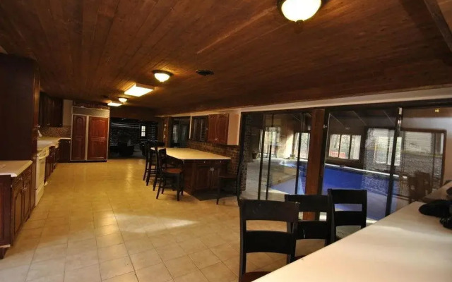 Bushkill Creek Lodge