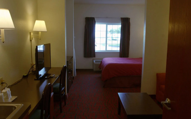 Sandalwood Studios & Suites