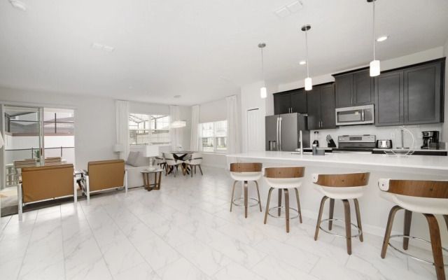 Memories Lane Villa Storey Lake