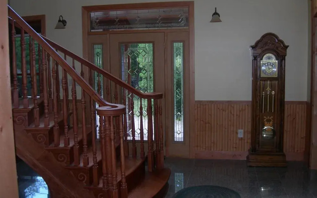 Ninemile Point B&B Inn