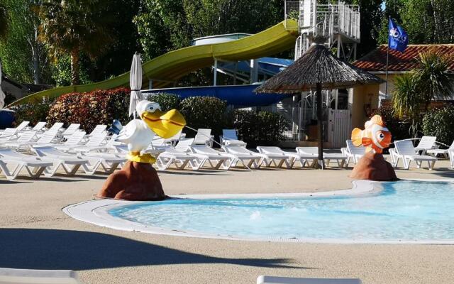 Meublé de tourisme 6/8 pers bord de mer sur camping 4*