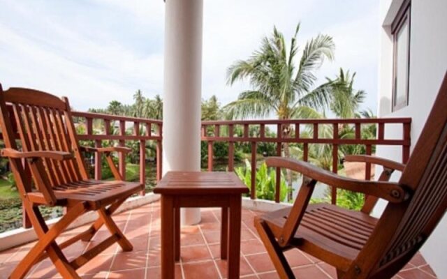 Villa Surin Beach