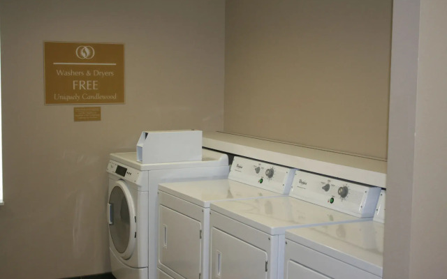 Candlewood Suites College Station At University by IHG