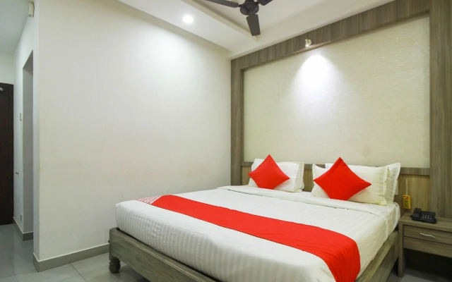 OYO 28567 Krishna Holiday Village