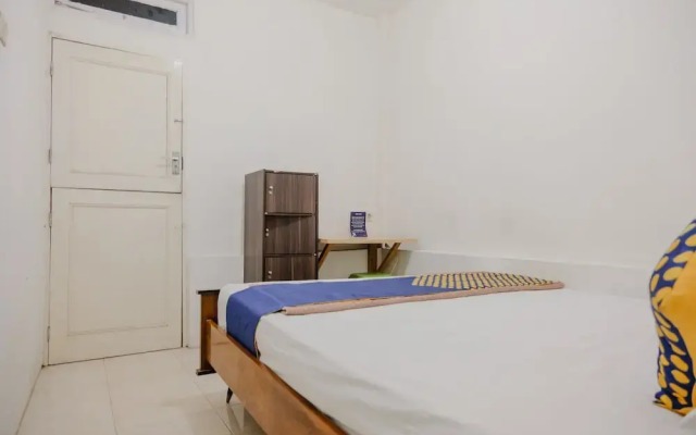 OYO Life 2417 Melati Residence