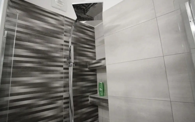 George Studio