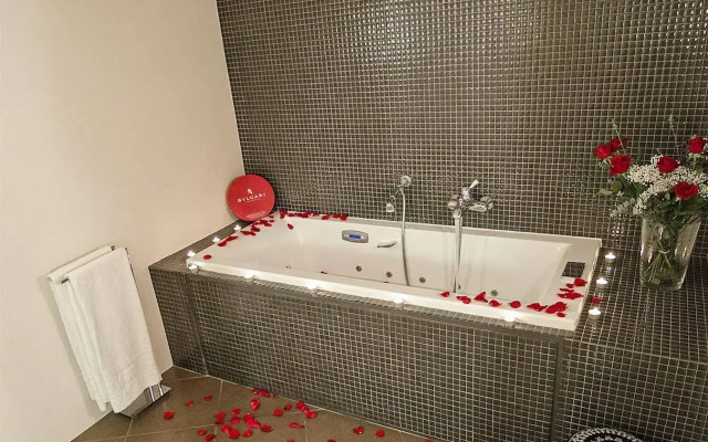 Hotel Spa & Restaurant Cantemerle