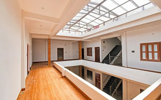 Fabexpress Vista Inn
