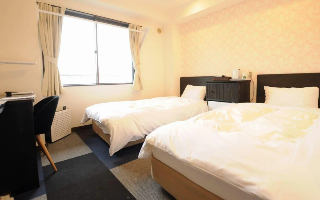 First Hotel Taketoyo