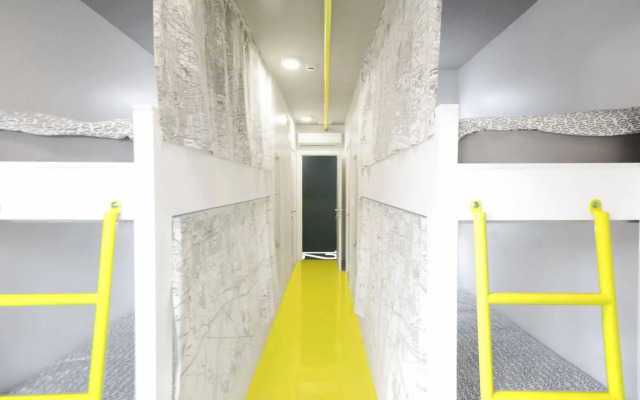 Hostel 63
