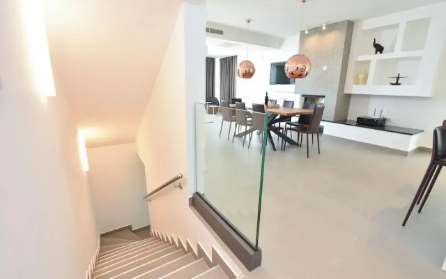 Villa Mirabela in Omis