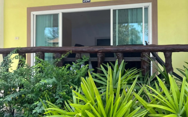 Thipburee Resort