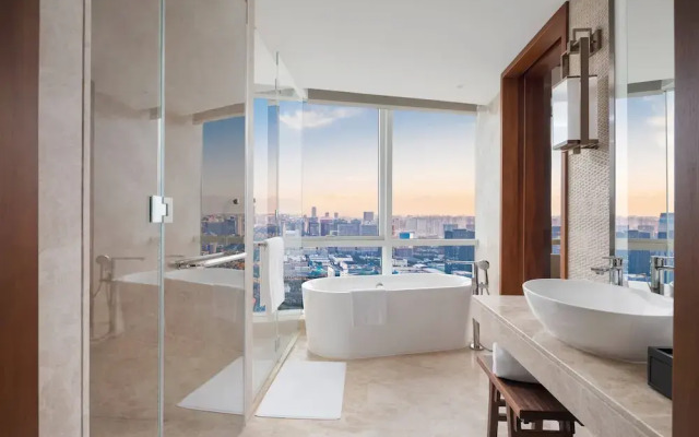 Intercontinental Haikou Seaview