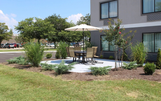 Best Western Plus Bowling Green