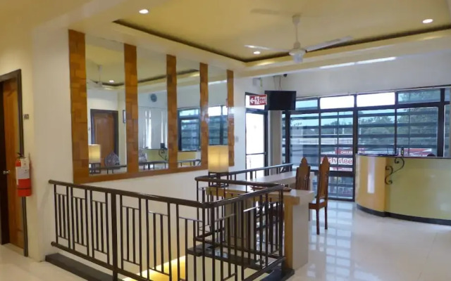 Rozen Suites Paradise