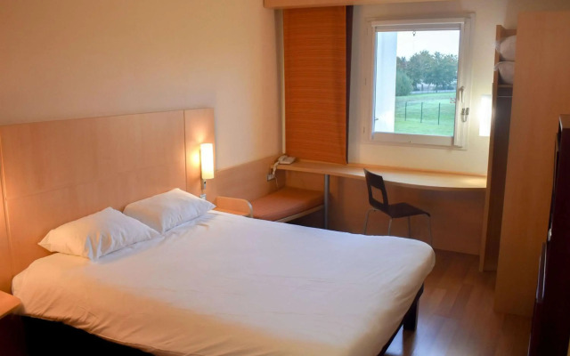 Ibis Albert Pays de Somme