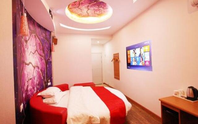 Thank Inn Plus Hotel Xianning Jiayu Yingbin Avenue