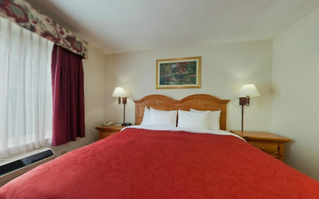 Country Inn & Suites by Radisson, Indianapolis South, IN