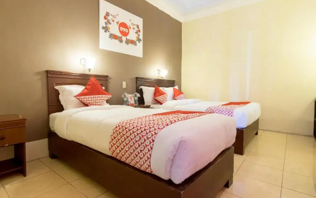 OYO 1030 Hotel Bumi Asih