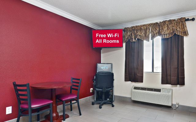 Red Roof Inn Binghamton North