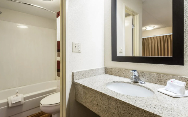 Red Roof Inn Edison