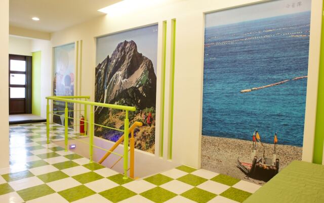 Happy Island Hostel - Vegetarian Guest Only