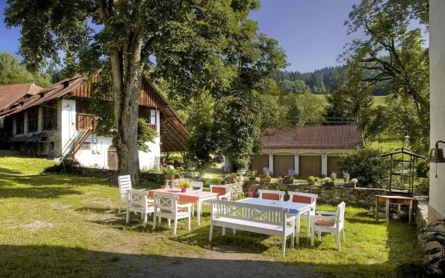 Schloss Rothenthurn