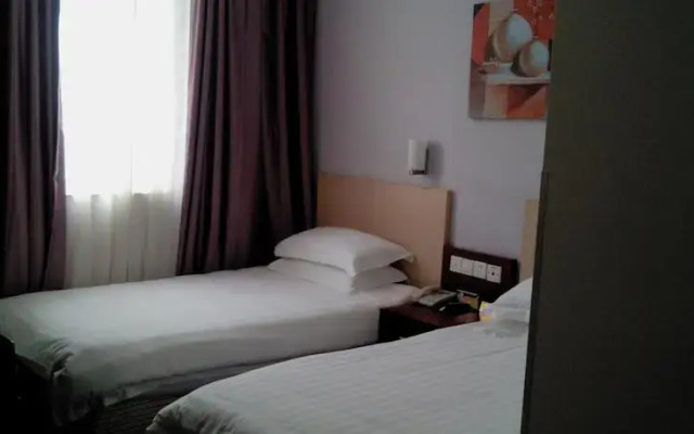 Baiyi Apartment Hotel